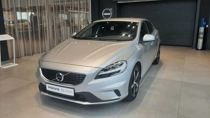 Volvo V40 Sport Edition D2