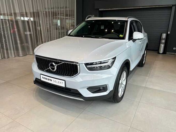 Volvo XC40 XC40 Momentum Pro, T3 (automatic)