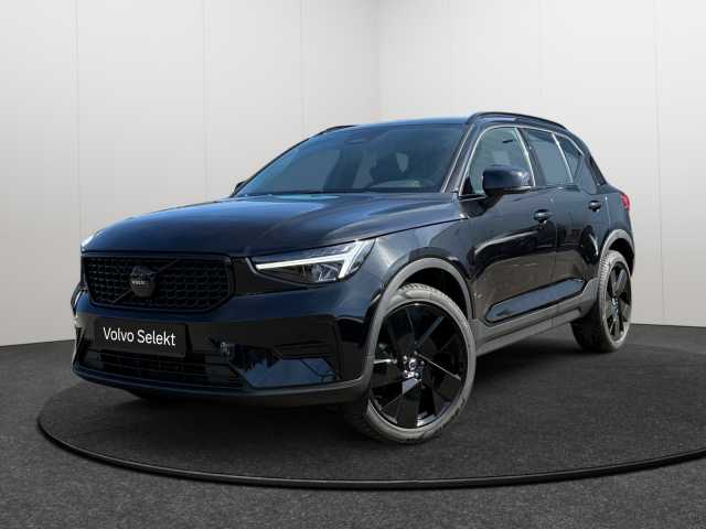 XC40 in Onyx Black