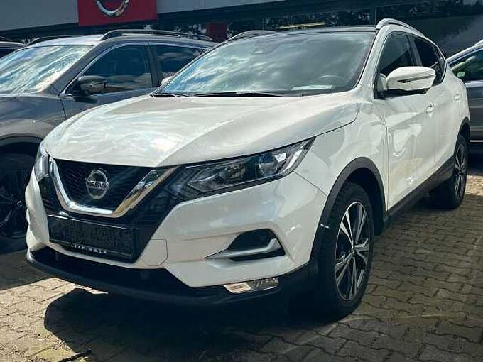 Nissan Qashqai 1.3 N-Connecta