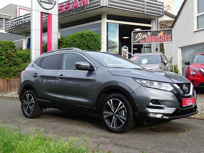 Nissan Qashqai 1.3 DIG-T N-CONNECTA  Winter/Tech/Design