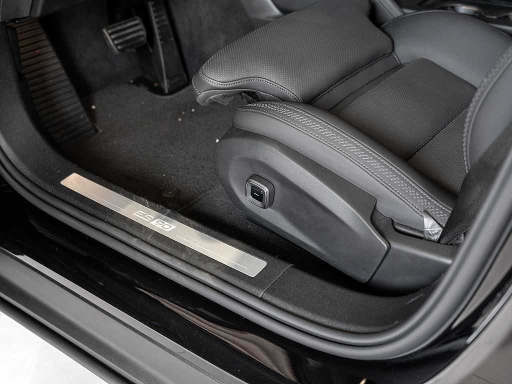 Volvo ES90 – Bild 28