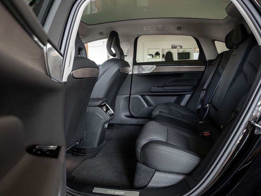 Volvo ES90 – Bild 7