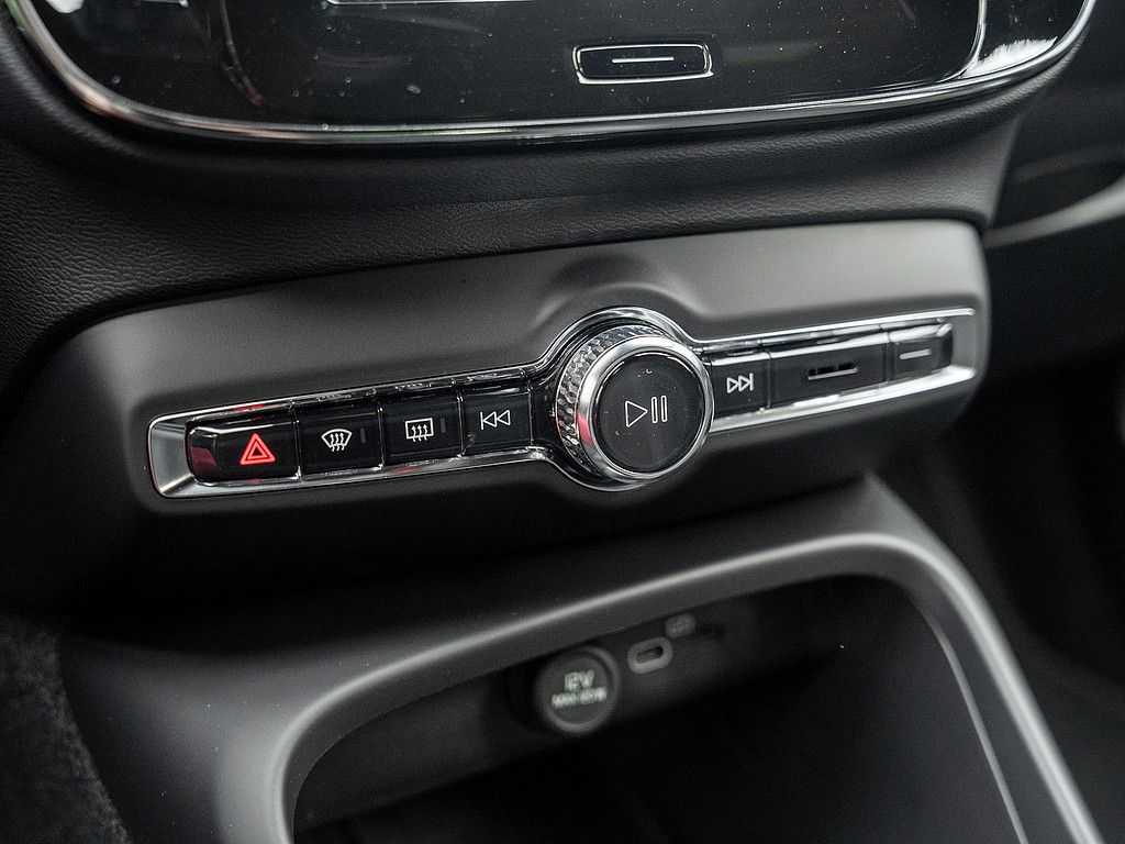 Volvo EX40 – Bild 16