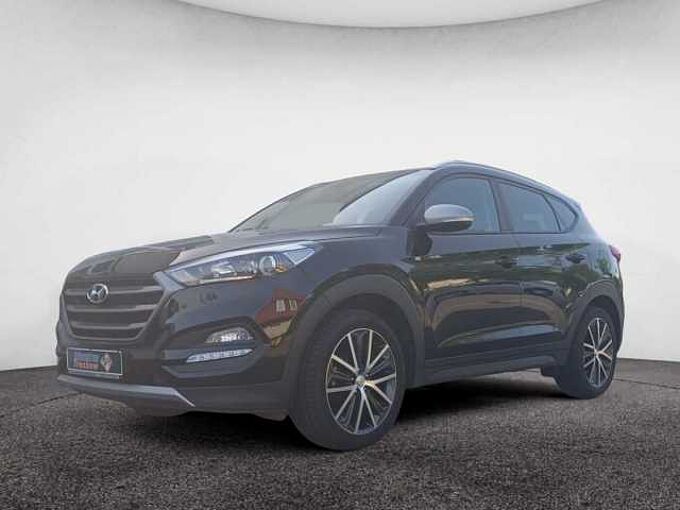 Hyundai Tucson BLUE 1,7 CRDi ADVANTAGE 2WD KLIMA NAVI