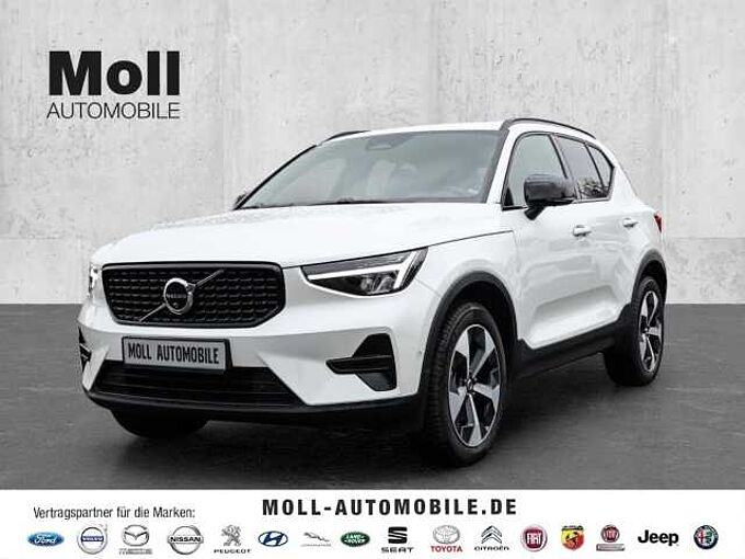 Volvo XC40 Plus Dark 2WD B4 EU6d digitales Cockpit Memory Sitze Soundsystem HarmanKardon 36