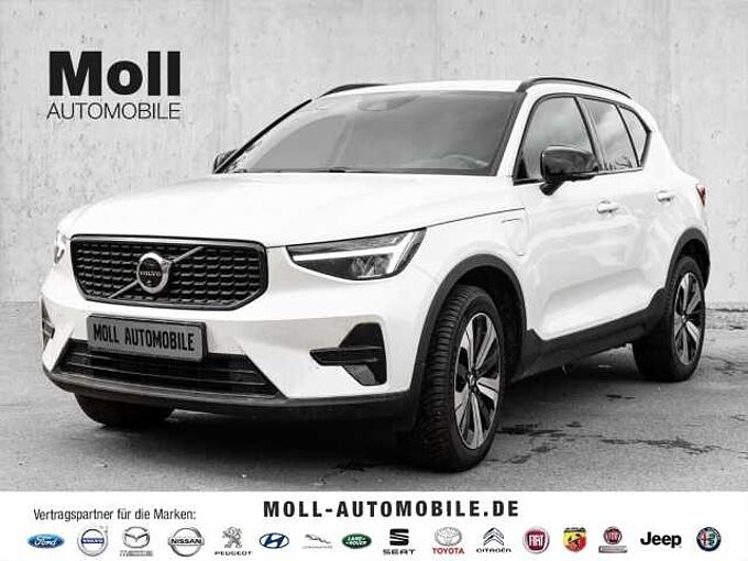 Volvo XC40 Plus Dark Recharge Plug-In Hybrid 2WD T4 Twin Engine EU6d StandHZG Navi digitale