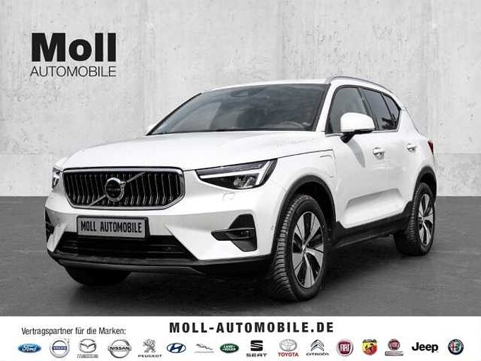 Volvo XC40 Plus Bright Recharge Plug-In Hybrid 2WD T4 Twin Engine EU6d StandHZG Navi digita