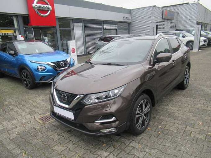 Nissan Qashqai 1.6 DIG-T N-Connecta*PANO*4xKAMERA*KEYLESS*SHZ*