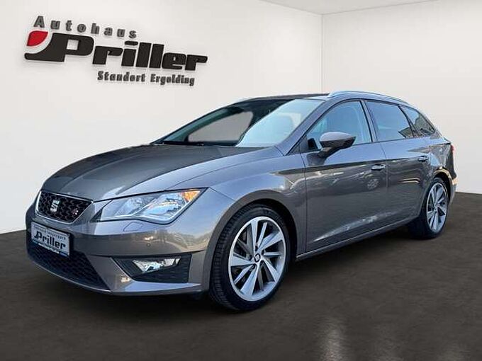 SEAT Leon ST 2.0TDI FR-Line *PANO/NAVI/DAB/SHZ*