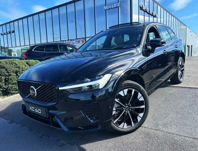 XC60 in Onyx Black