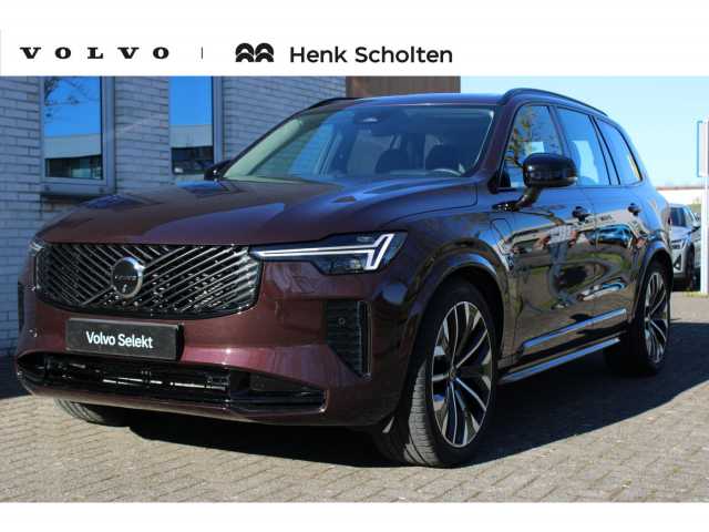 XC90 in Mulberry Red