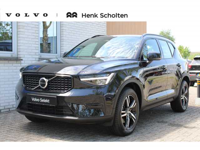 XC40 in Onyx Black