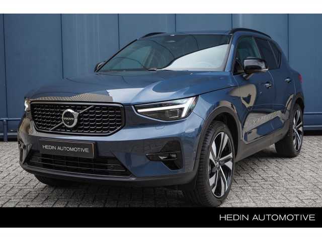 XC40 in Denim Blue