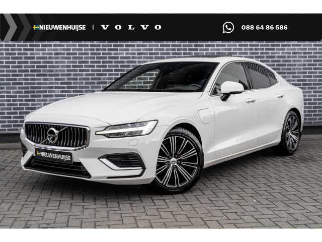 S60 in Ice White