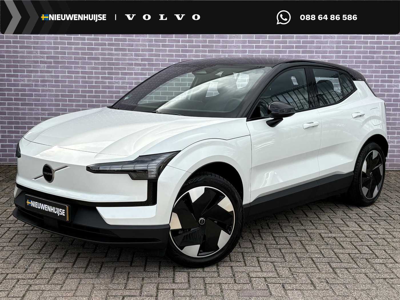 Volvo EX30 Single Motor Extended Range Plus 69 kWh 2025, foto 1