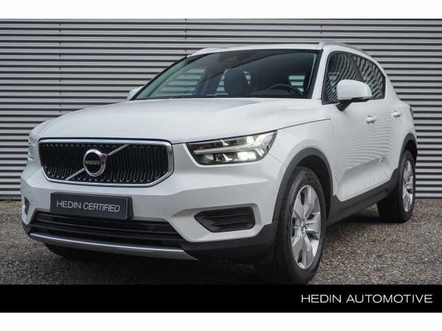 XC40 in Ice White