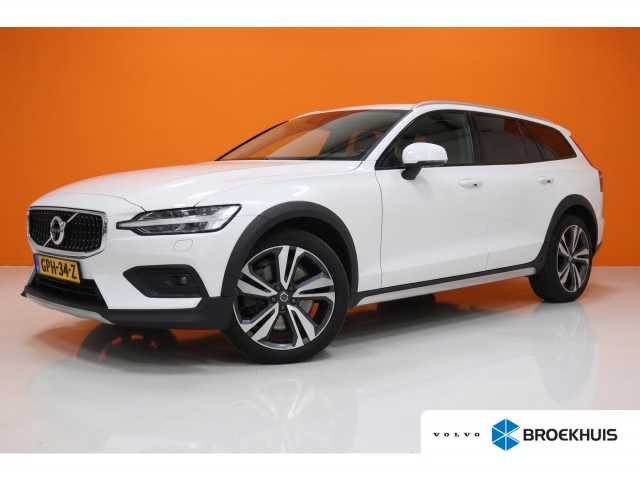 V60 Cross Country in Crystal White