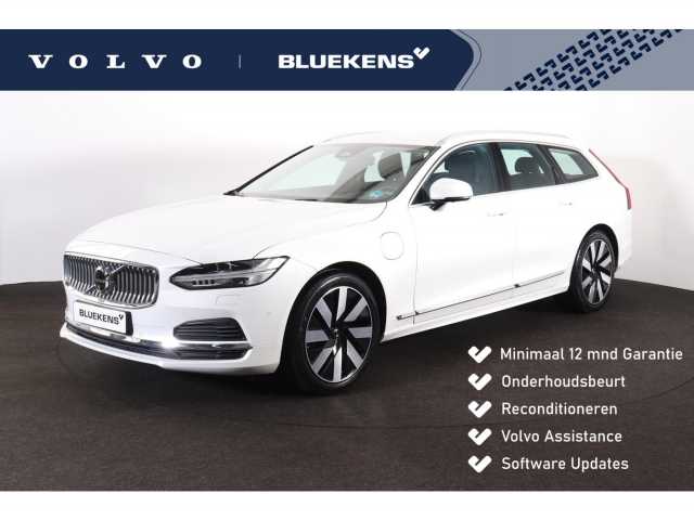 V90 in Crystal White