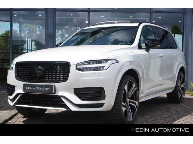 XC90 in Crystal White