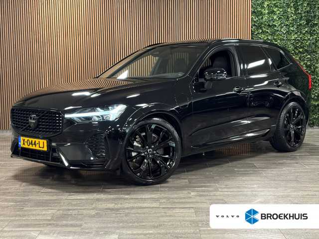 XC60 in Onyx Black