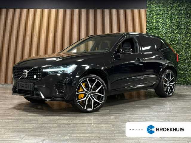 XC60 in Onyx Black