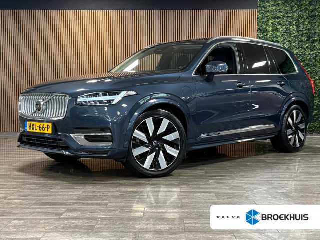 XC90 in Denim Blue