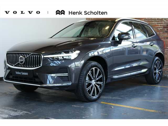 XC60 in Platinum Grey