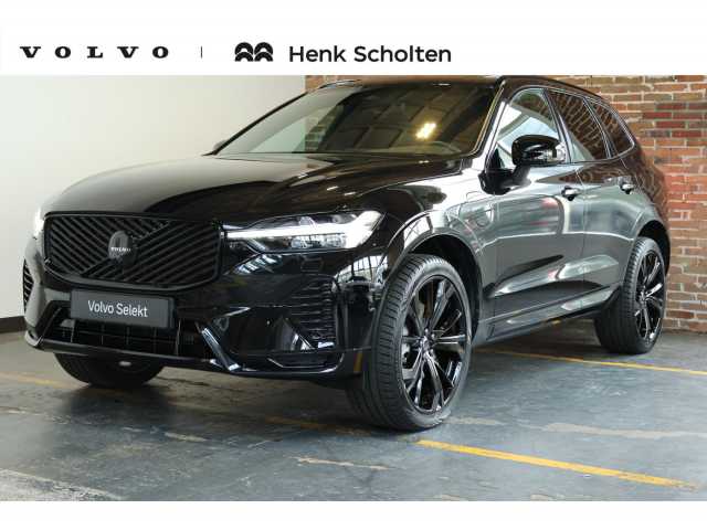 XC60 in Onyx Black