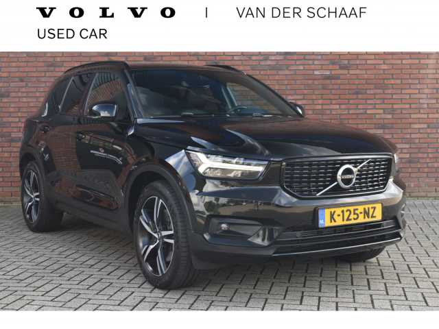 XC40 in Black Stone