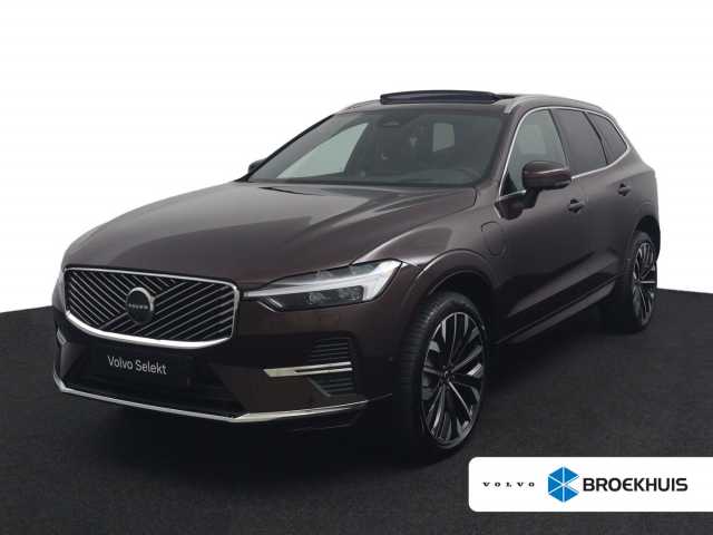 XC60 in Mulberry Red