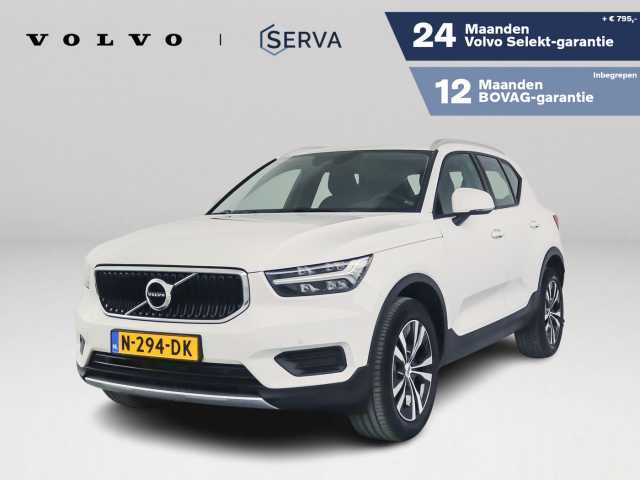 XC40 in Ice White