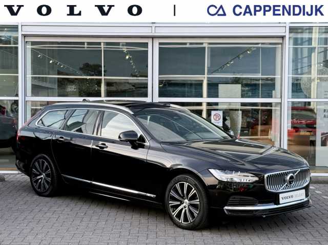 V90 in Onyx Black