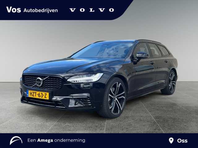 V90 in Onyx Black