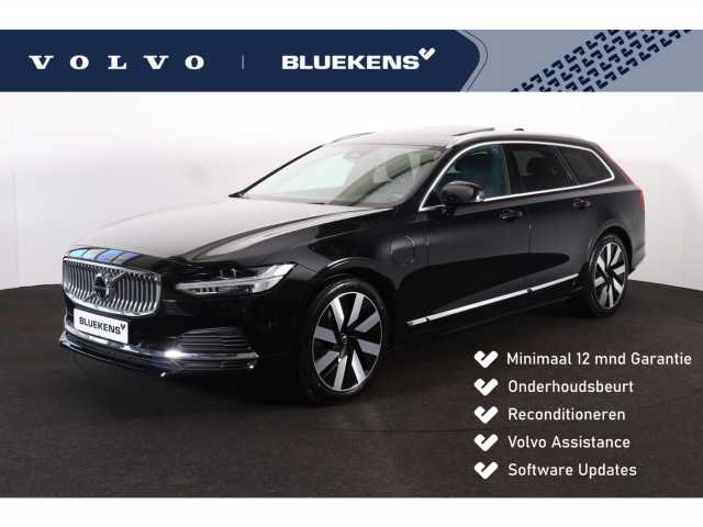 V90 in Onyx Black