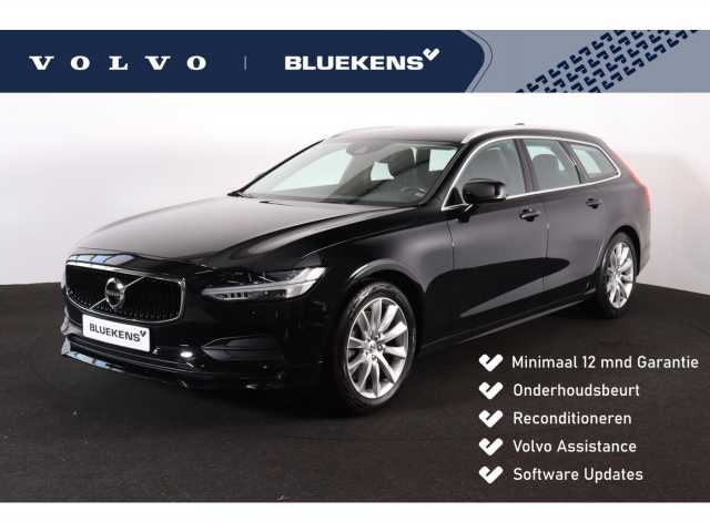 V90 in Black Stone