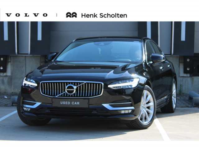 S90 in Onyx Black
