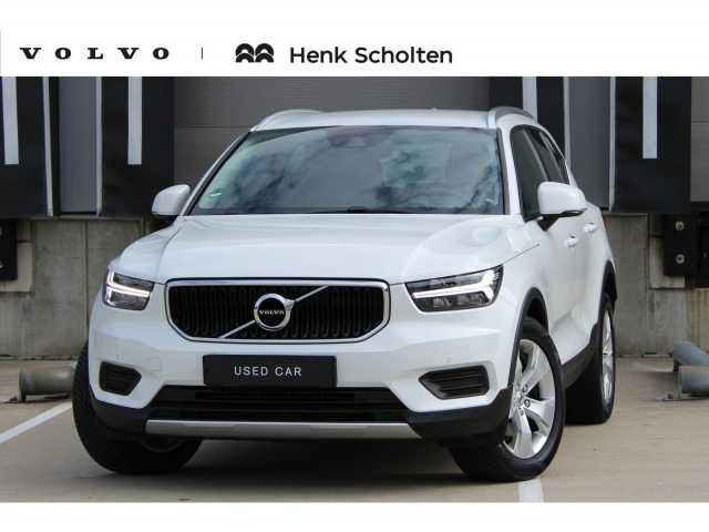 XC40 in Ice White