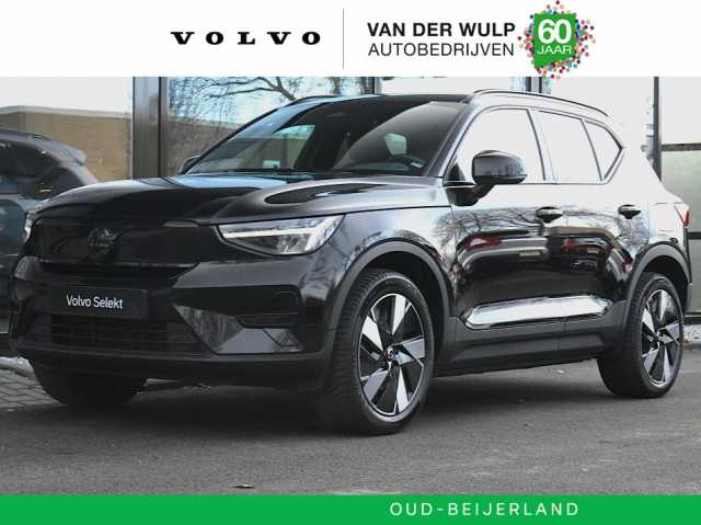 XC40 in Onyx Black
