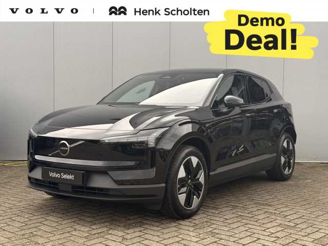 EX30 in Onyx Black