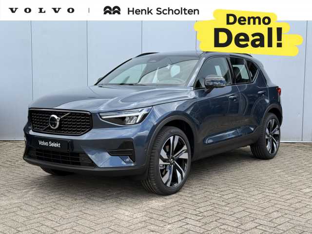 XC40 in Denim Blue