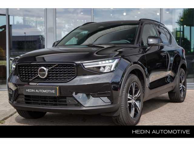 XC40 in Onyx Black