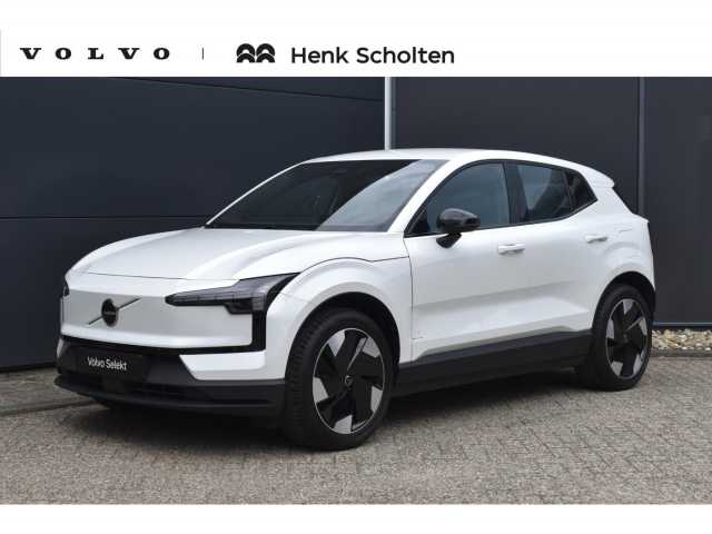 EX30 in Crystal White
