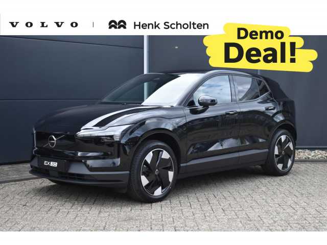 EX30 in Onyx Black