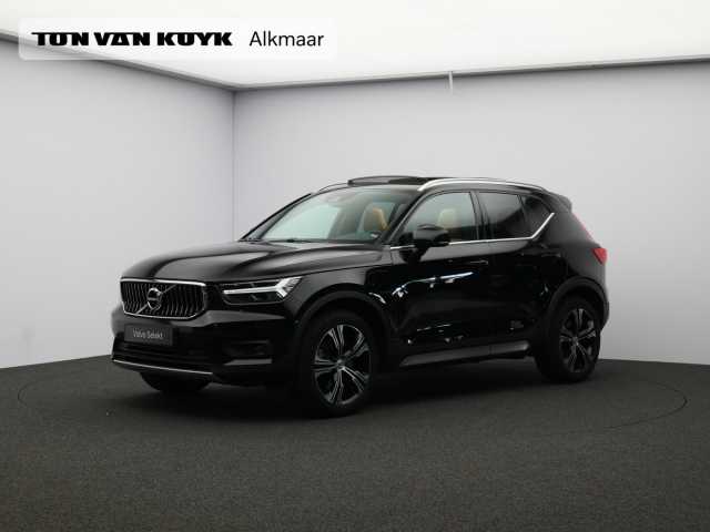 XC40 in Onyx Black