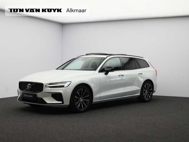 V60 in Crystal White