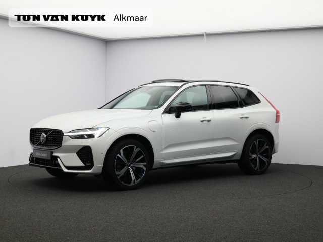 XC60 in Crystal White
