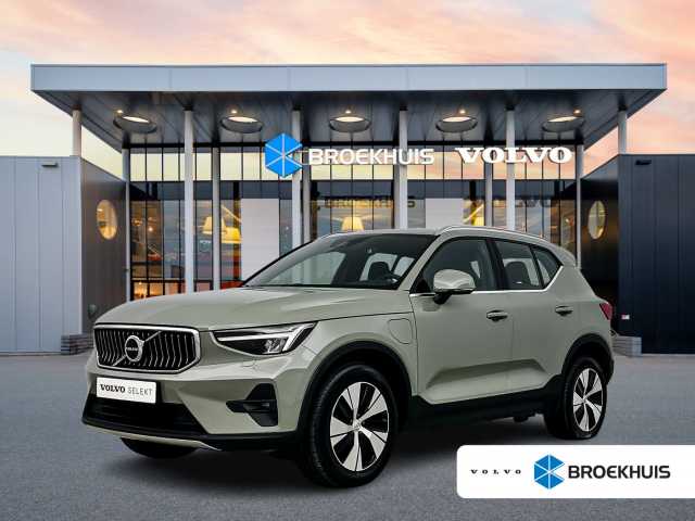 XC40 in Sage Green