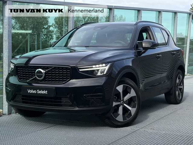XC40 in Onyx Black