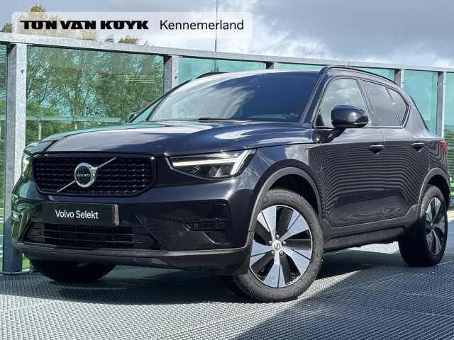 XC40 in Onyx Black